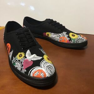 🔹Custom Painted Hippie Skate Shoes Women’s Size 8